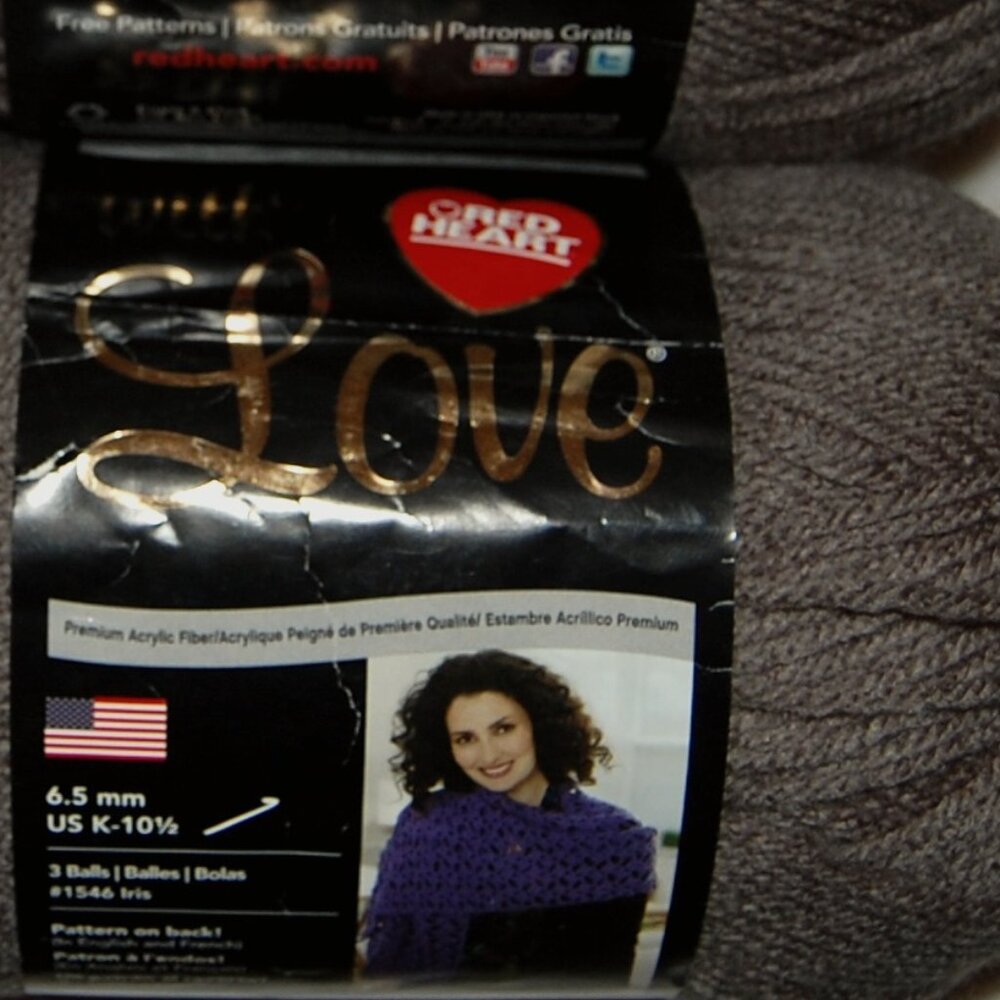 Same Dye Lot of 2, Red Heart with Love Yarn, Pewter Gray - Picture 4 of 4